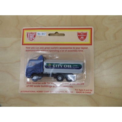 IHC, Delivery Truck (Cab Over Engine), HO Scale, PLASTIC Truck, No. 917